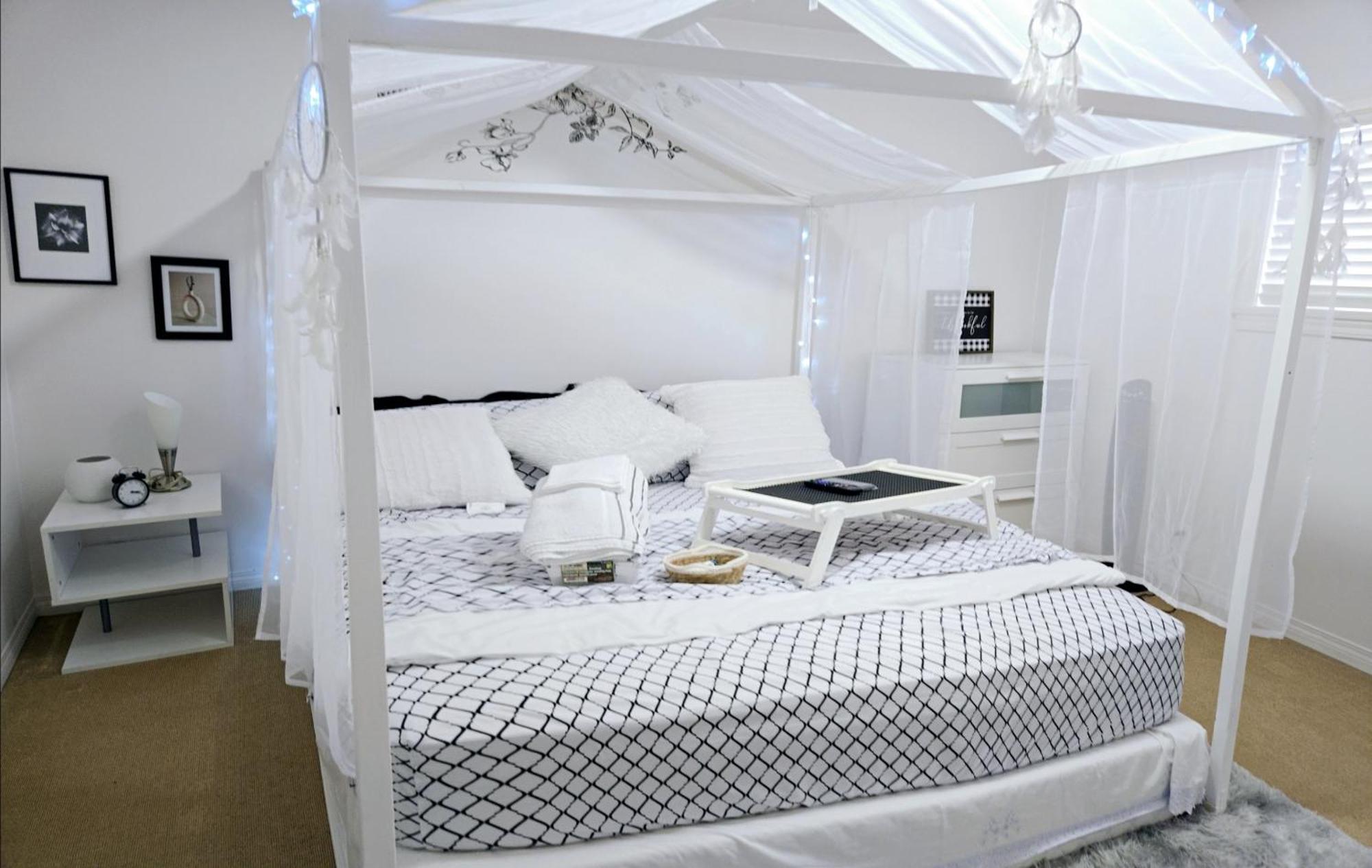 Lovely Cozy Room! With Attached Private Bath In The Heart Of Vancouver! Private Parking & Self Check-In! ภายนอก รูปภาพ